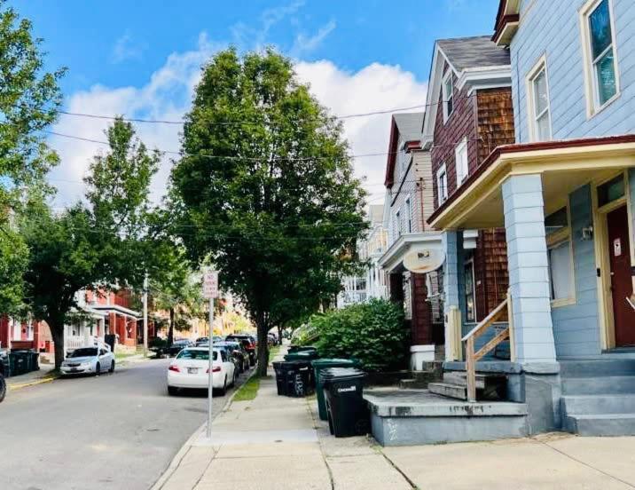 Clifton Heights Hangout #3 Cincinnati Exterior photo